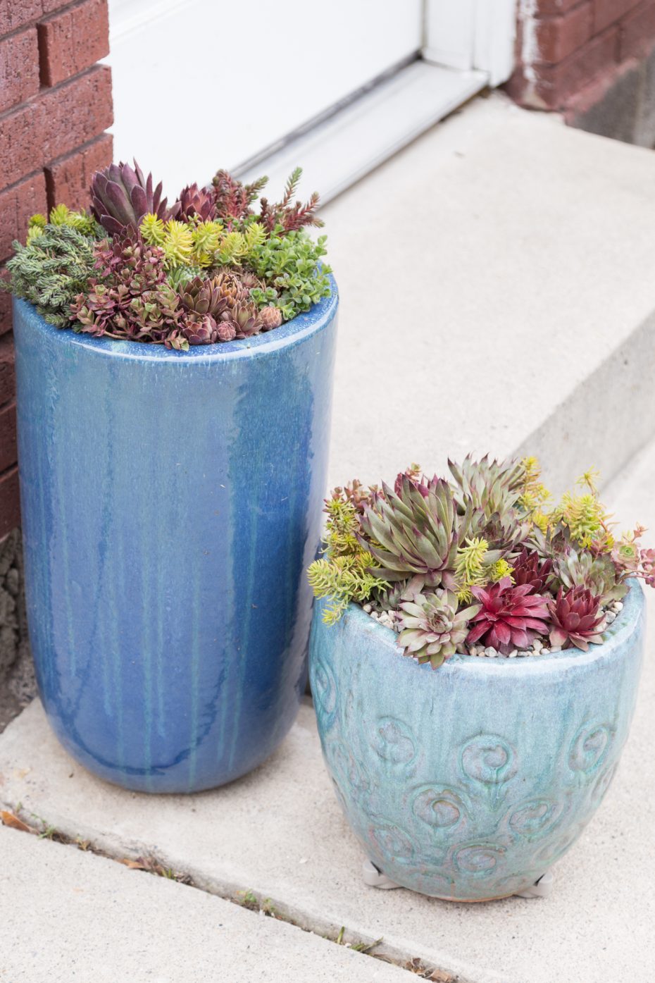 large planters pot feet